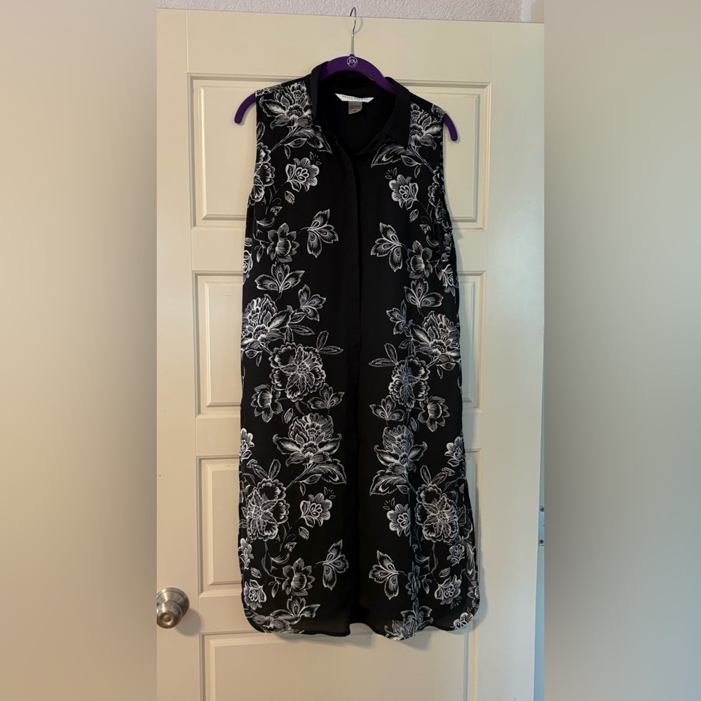 Peter Nygard Petite Black Duster.